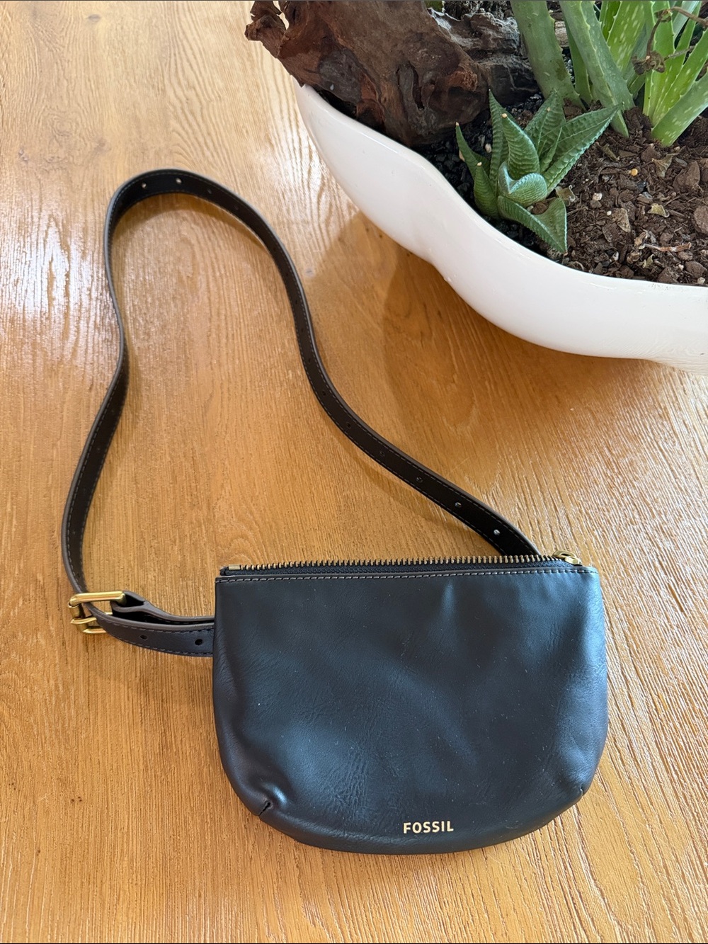 Fossil Black Leather Crossbody Waist Belt Pouch with Gold Hardware